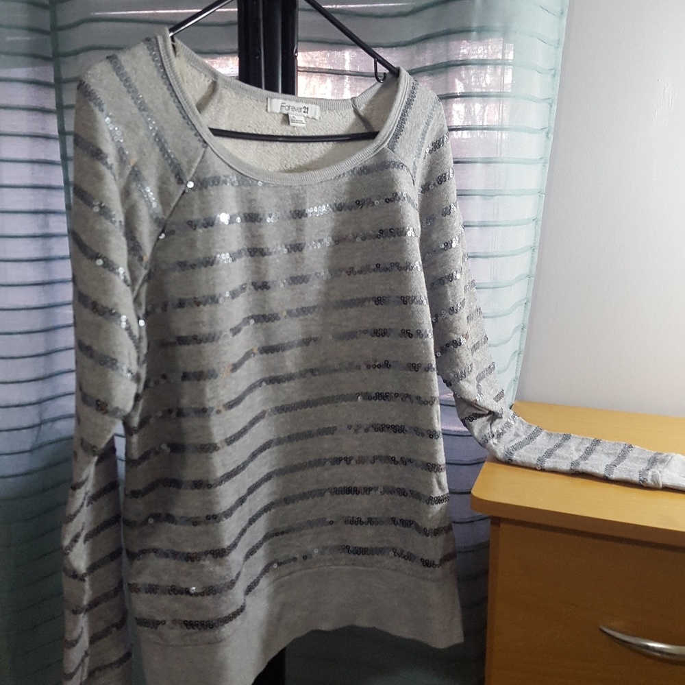 F21 sweater